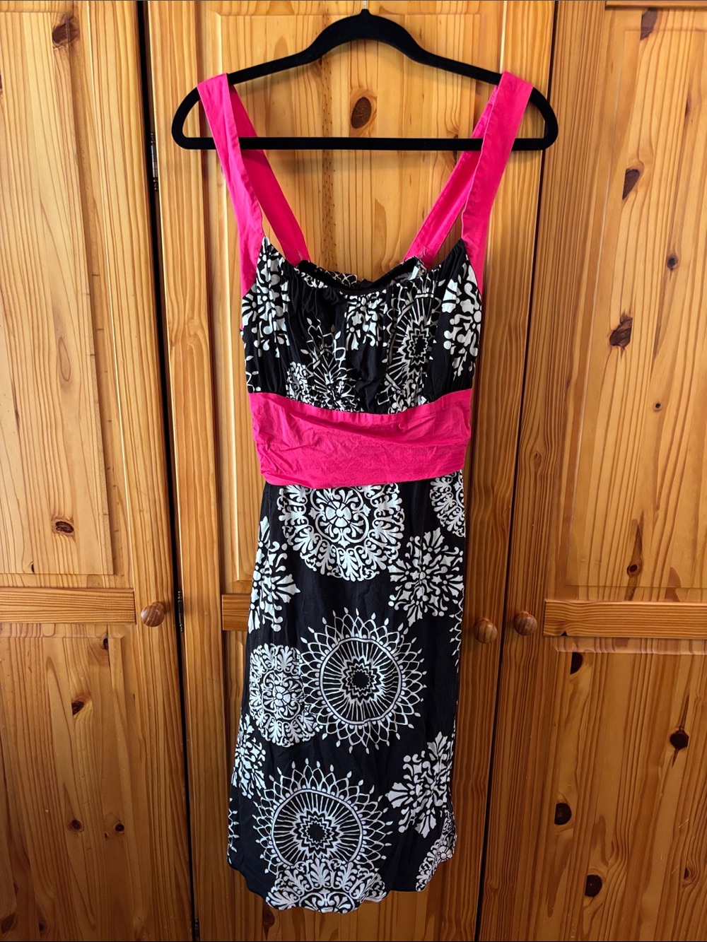 Fashion Bug Black & Hot Pink Floral-Print Midi Party Dress w/Mandela Print